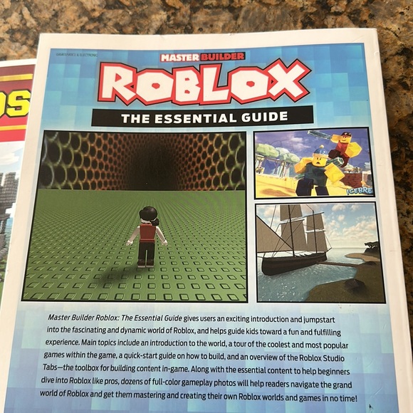Roblox and Minecraft book bundle grab bag lot - Picture 6 of 8